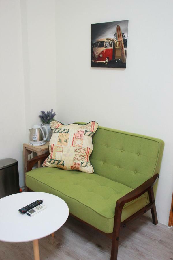 Flower Lane 650 Daire Tainan Dış mekan fotoğraf